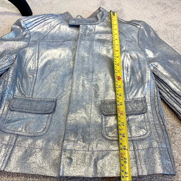 Bebe metallic silver crackled Leather Moto jacket Sz M - Picture 15 of 16